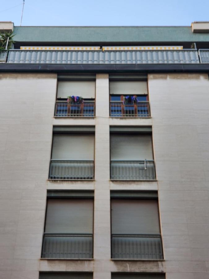 ליבורנו Bright And Large Apartment Via Montegrappa מראה חיצוני תמונה